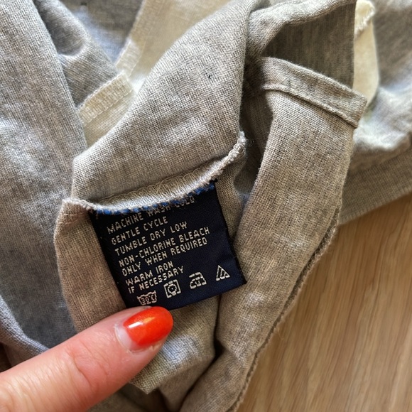 Ralph Lauren fitted grey with white stripe polo size medium - Picture 4 of 4